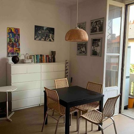Appartamento Splendido Con Tutti Servizi In Zona Navigli มิลาน ภายนอก รูปภาพ