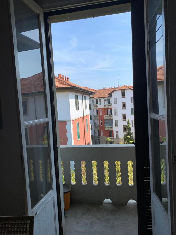 Appartamento Splendido Con Tutti Servizi In Zona Navigli มิลาน ภายนอก รูปภาพ